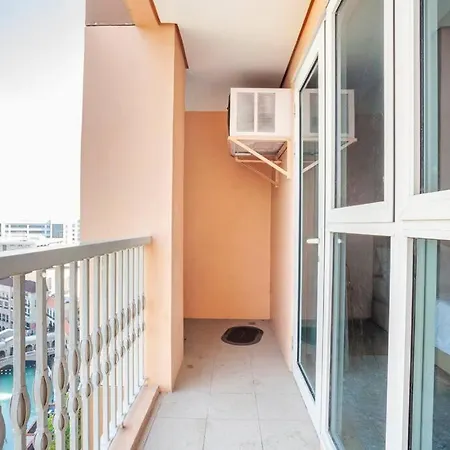Refined & Homey Luxury Apartment