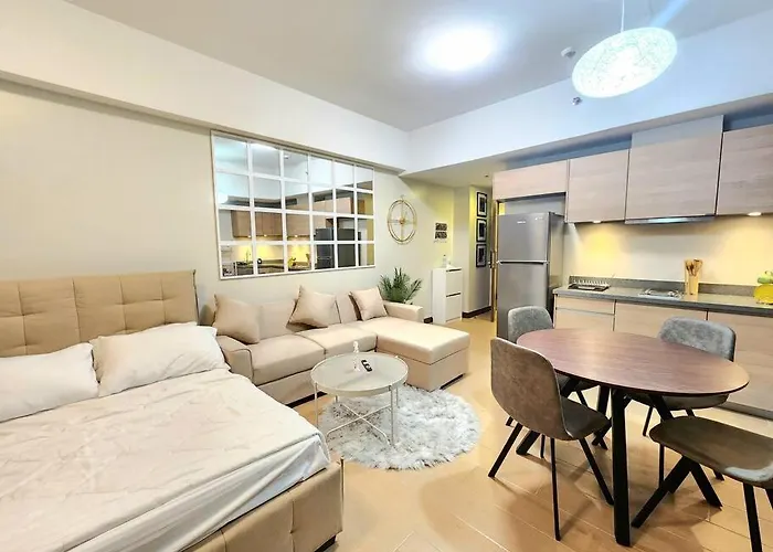 Apartment Refined & Homey Luxury *