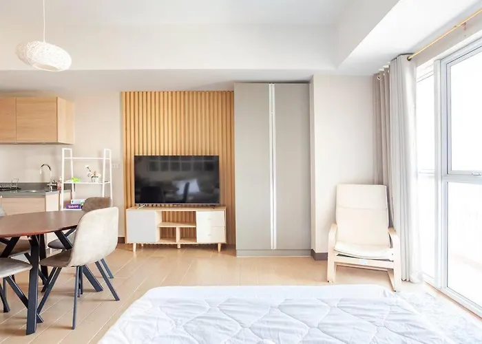 Refined & Homey Luxury *