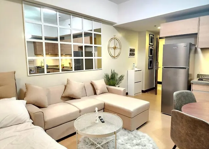 Refined & Homey Luxury Apartment Manila