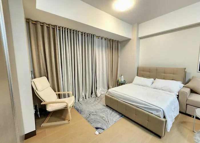 Apartment Refined & Homey Luxury *